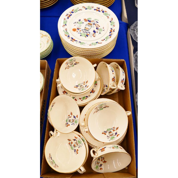 22pc Crescentware Dinnerware