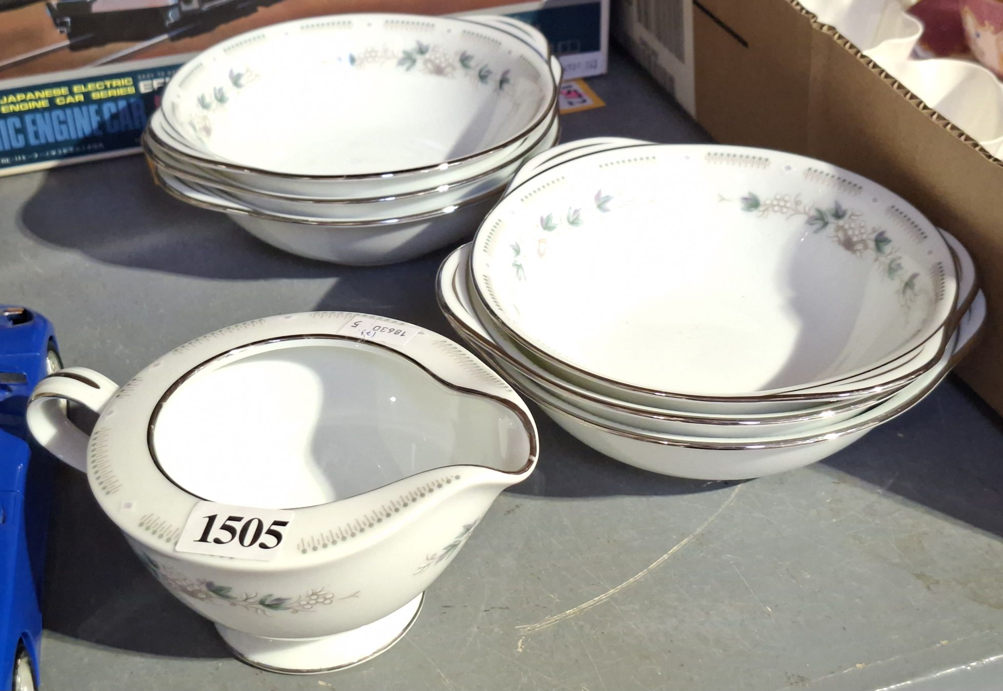 6 Noritake 'Concetta' Pattern Bowls