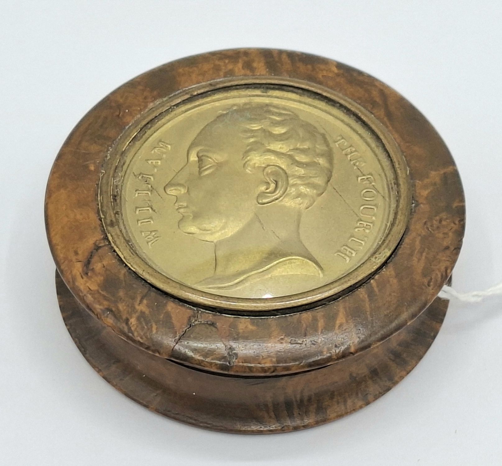 14 · WILLIAM THE FOURTH SNUFF BOX