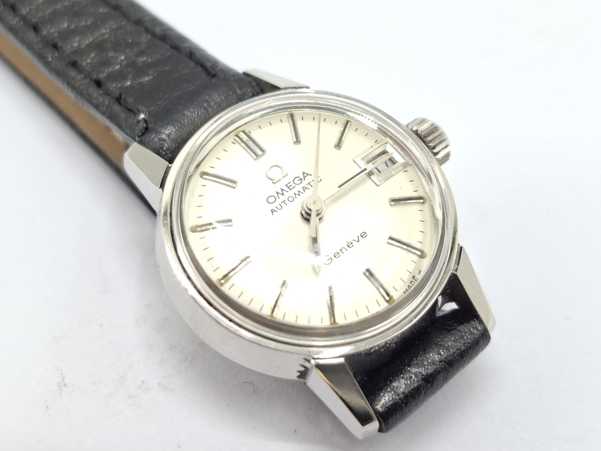 OMEGA GENEVE LADIES WRIST WATCH