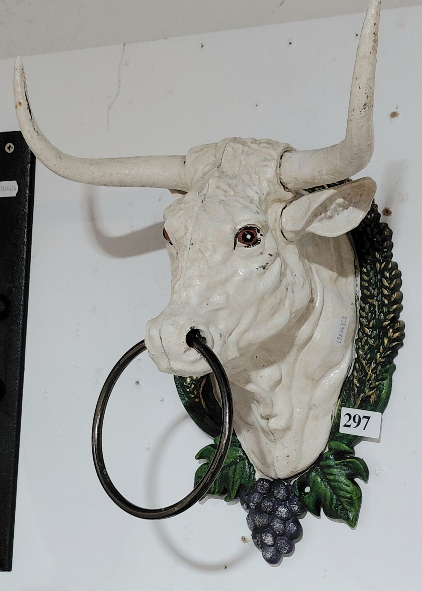 297 · CAST IRON TEATOWEL HANGER