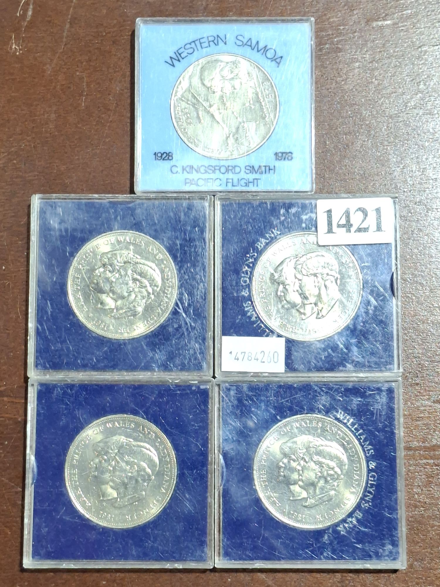 1421 · COLLECTION OF COMMEMORATIVE COINS