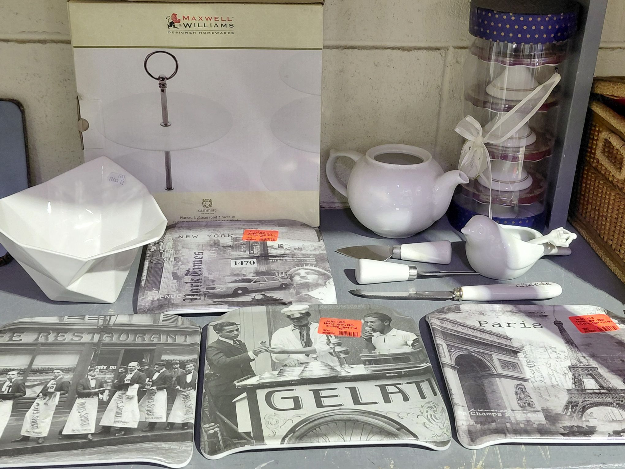 Modern Platters And Tableware