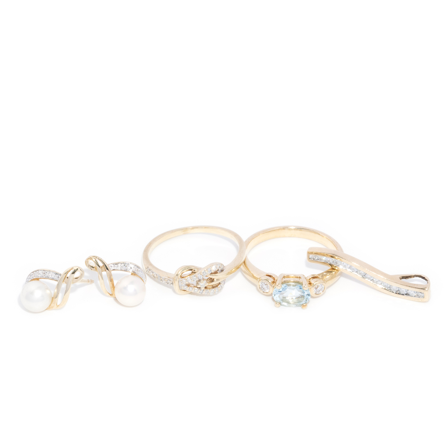 9 carat gold assorted jewellery set