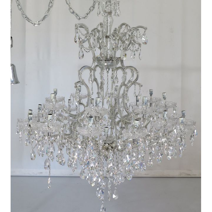 MASSIVE CUTGLASS 24-LIGHT CHANDELIER