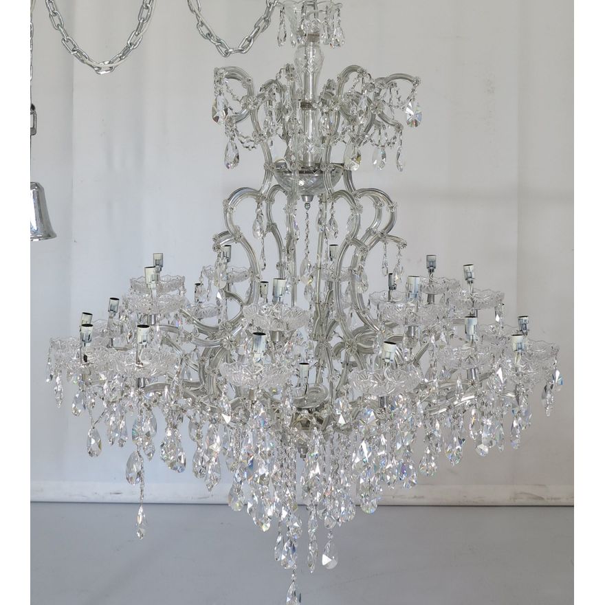 MASSIVE CUTGLASS 24-LIGHT CHANDELIER