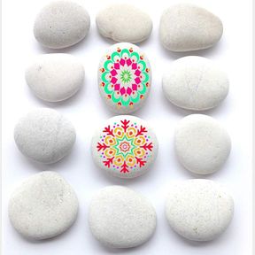 MEDIUM BIGOTTERS PAINTING ROCKS, 12 ROCKS 2-3 INCHES PAINTING KINDNESS ROCKS MANDALA PAINTING FAVORS FOR EASTER KID ALDULT GIFT, A