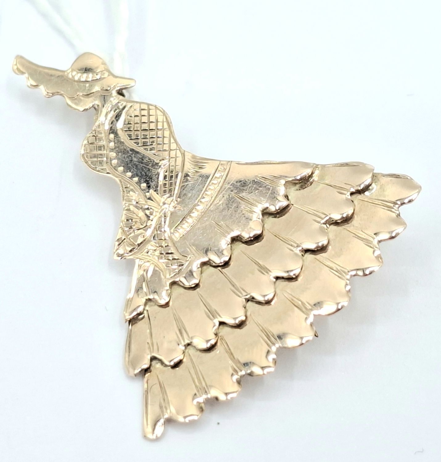 9ct Victorian Lady Brooch