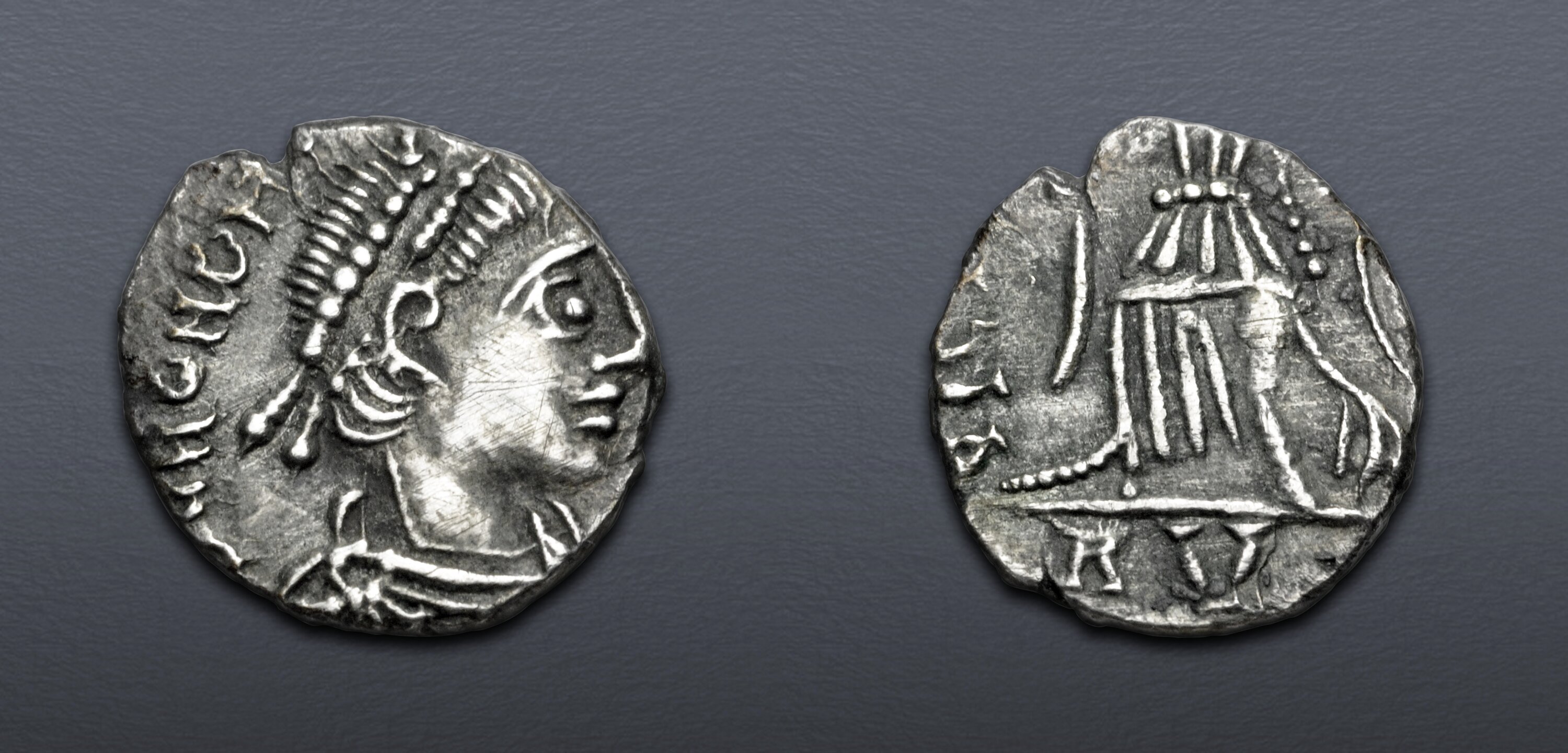 VANDALS. Pseudo-Imperial coinage. Circa 440-490. AR Siliqua (16mm, 0.77 ...