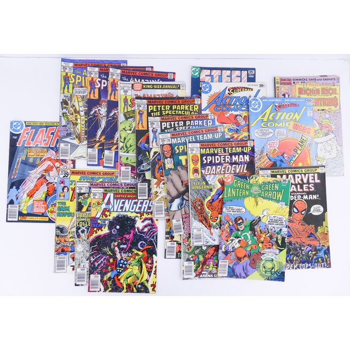 Box 20pc Vintage Comic Books- Spider Man, Dare Devil, Avengers, Etc