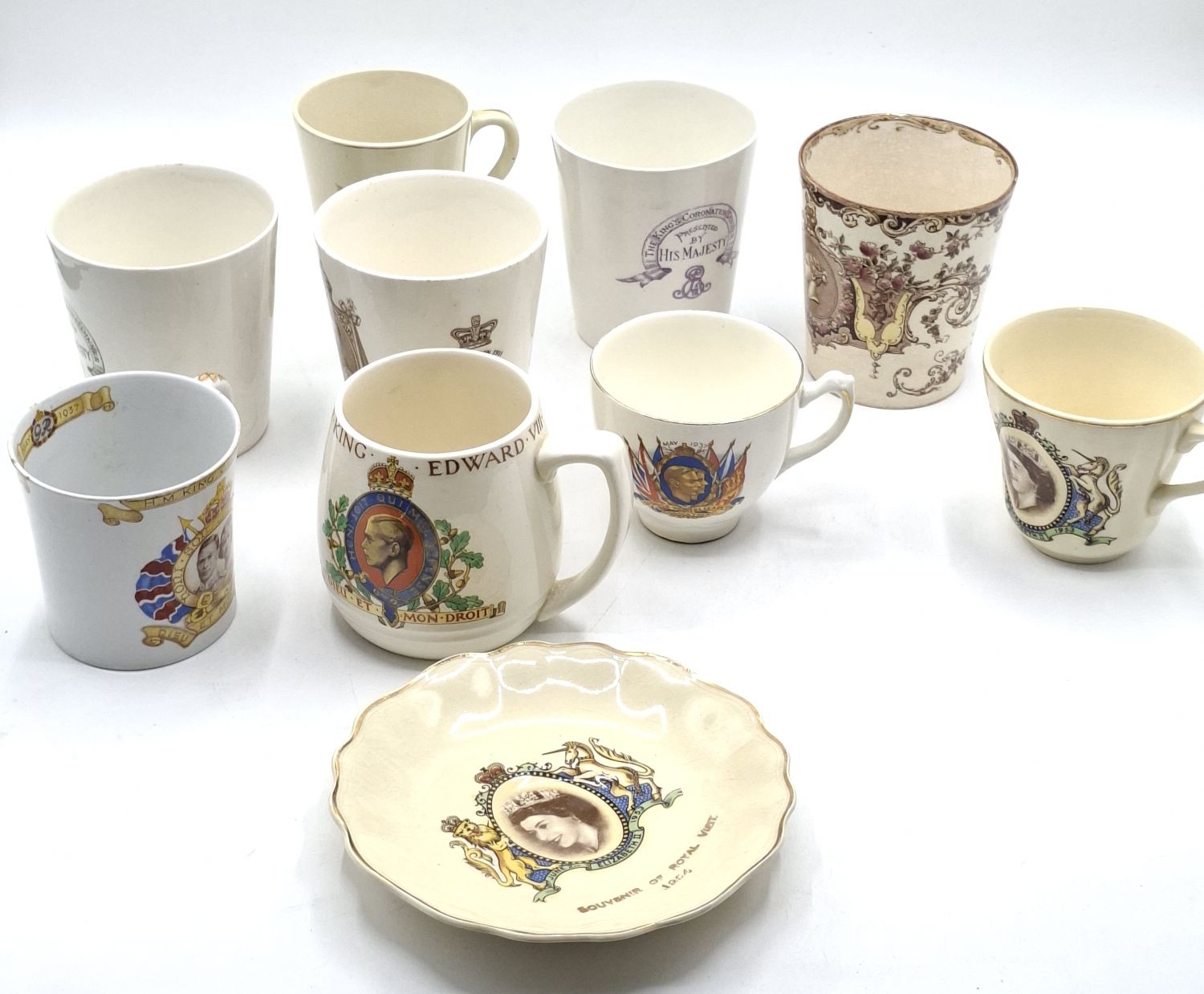 ROYALTY CHINA COLLECTION