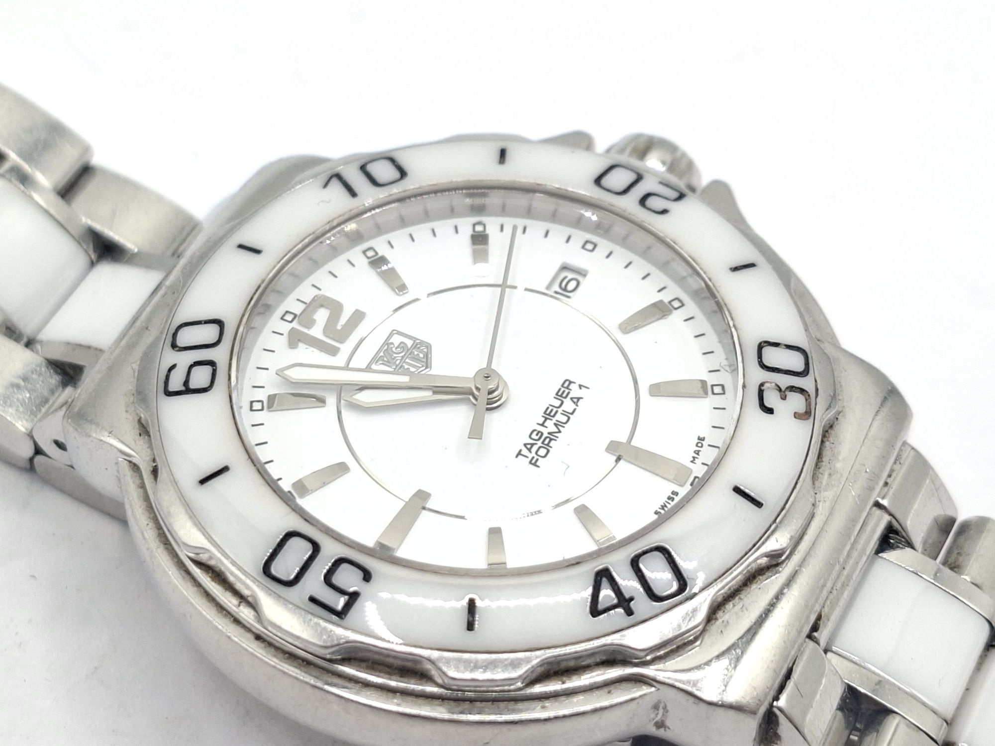 TAG FORMULA 1 REPRODUCTION WRIST WATCH