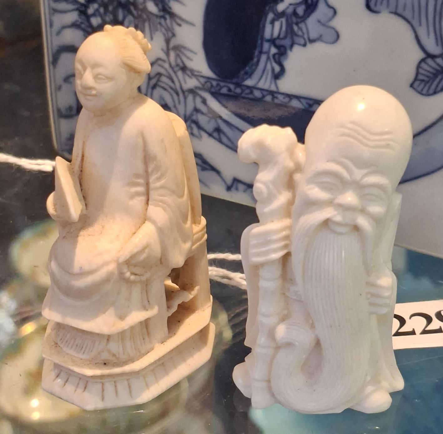 1229 · TWO ORIENTAL DEITY FIGURES