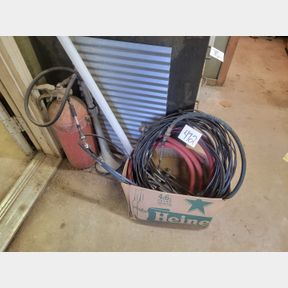 Vintage fire extinguisher and 4 conductor wire