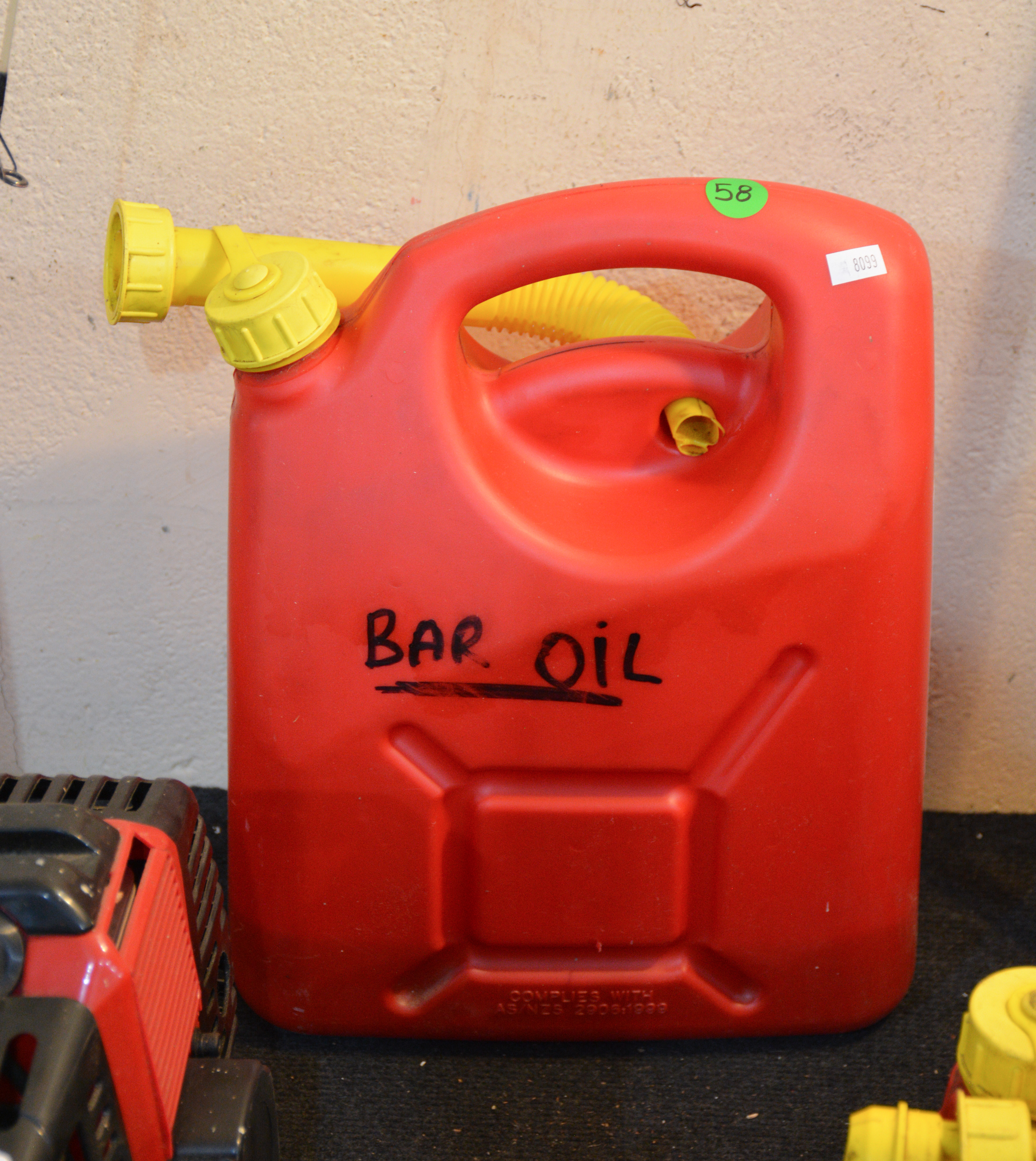 Bar Oil Container — NZ auction result