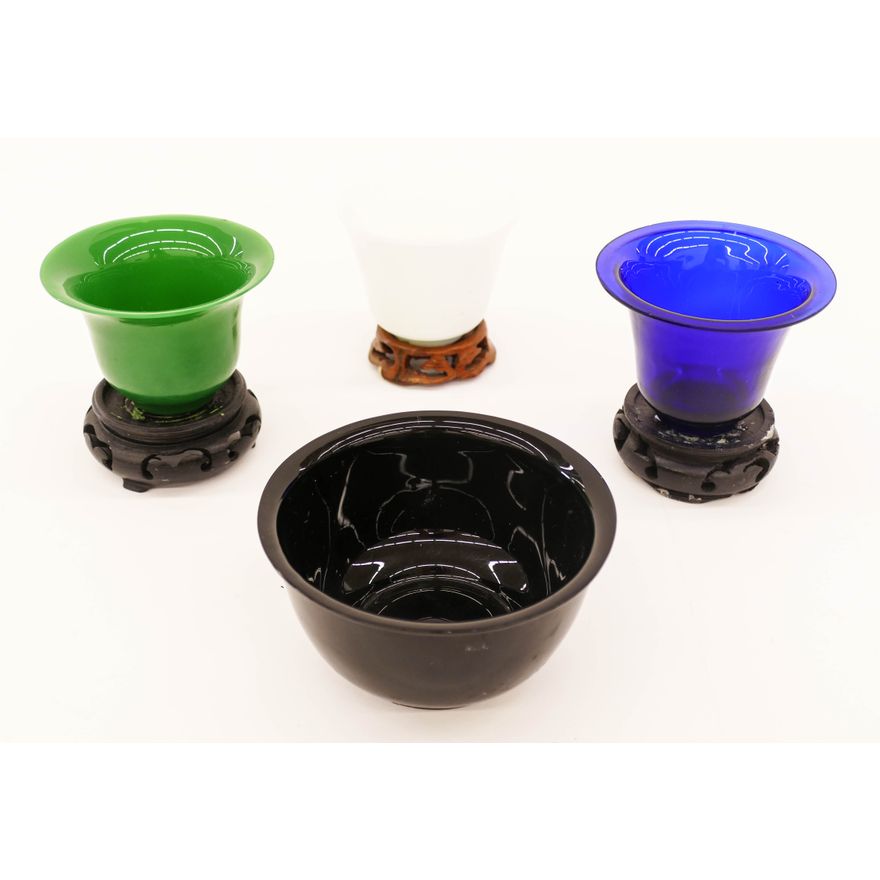 4pc Chinese Qing Peking Glass Cups and Bowl