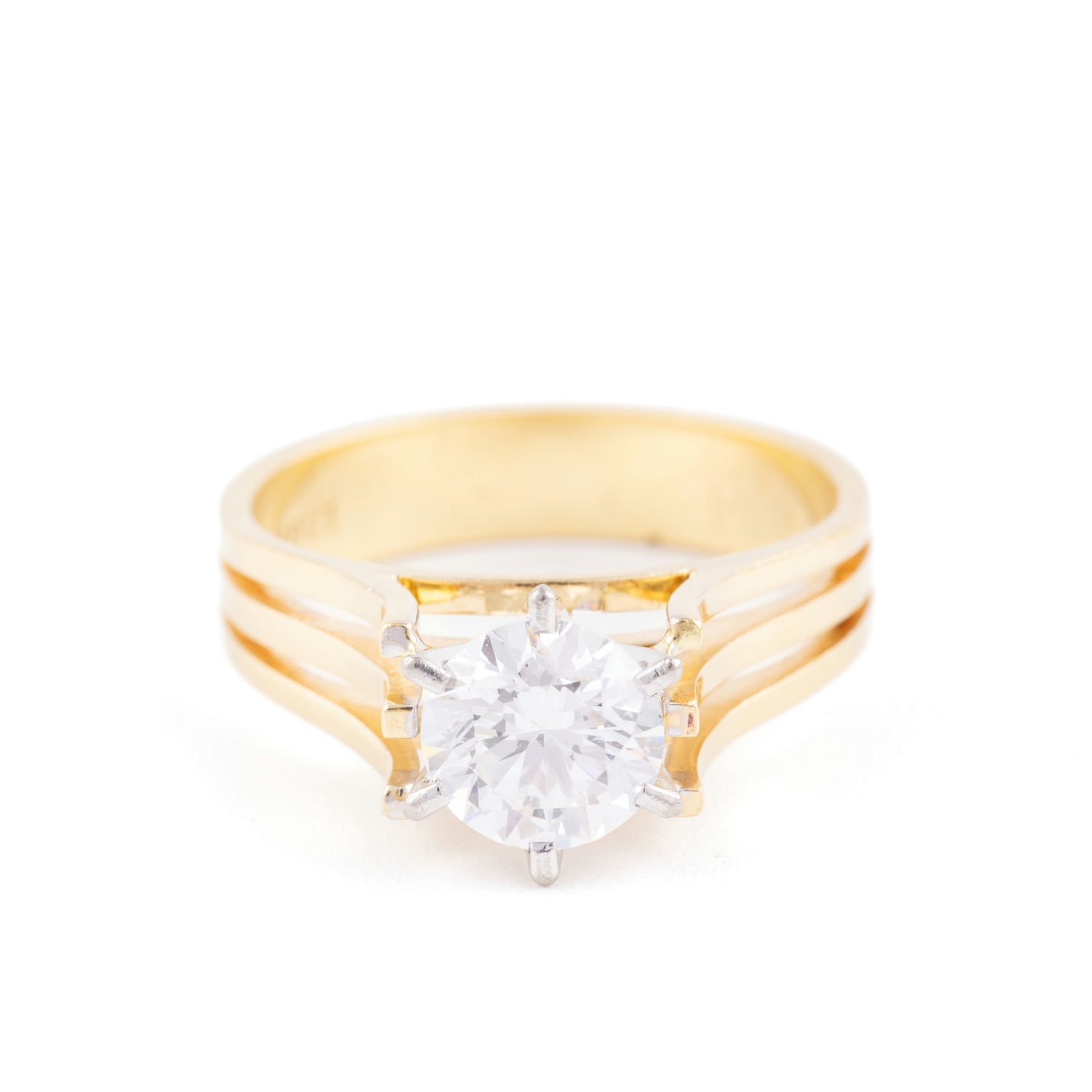 238 · 0.91 Carat Diamond Ring 18ct