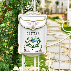 SUNGMOR CAST IRON WALL MOUNTED MAILBOX, VINTAGE DISTRESSED WHITE LETTER BOX, LOCKABLE FARMHOUSE POST MAILBOX FOR OUTSIDE, GARDEN F
