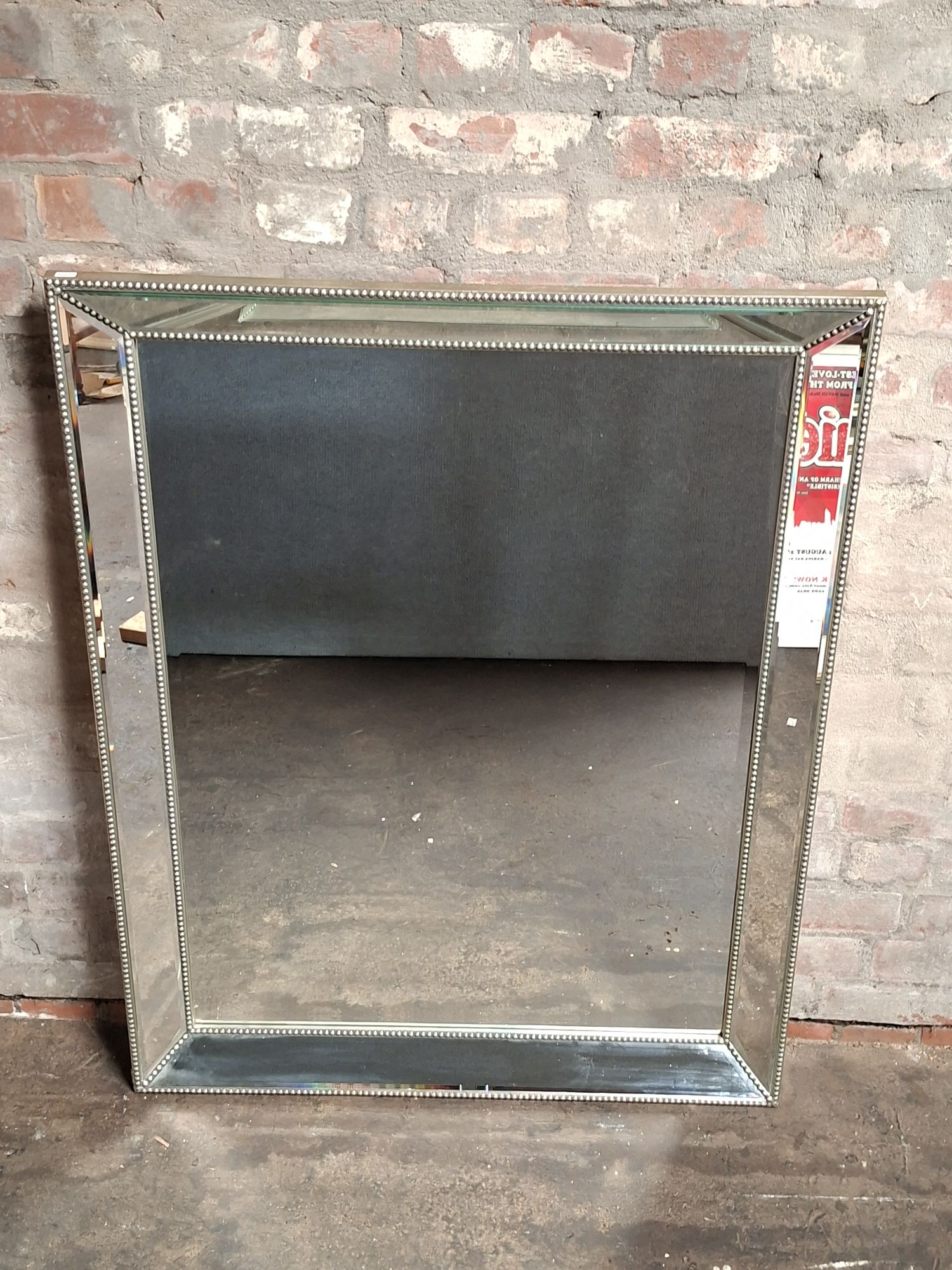 206 · MODERN WALL MIRROR