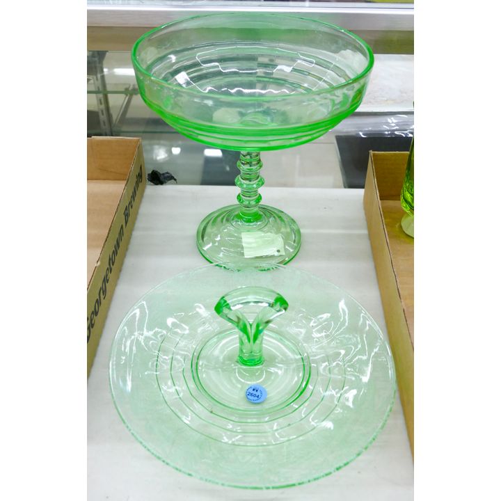 2pc Green Handled Serving Platter & Large Compote