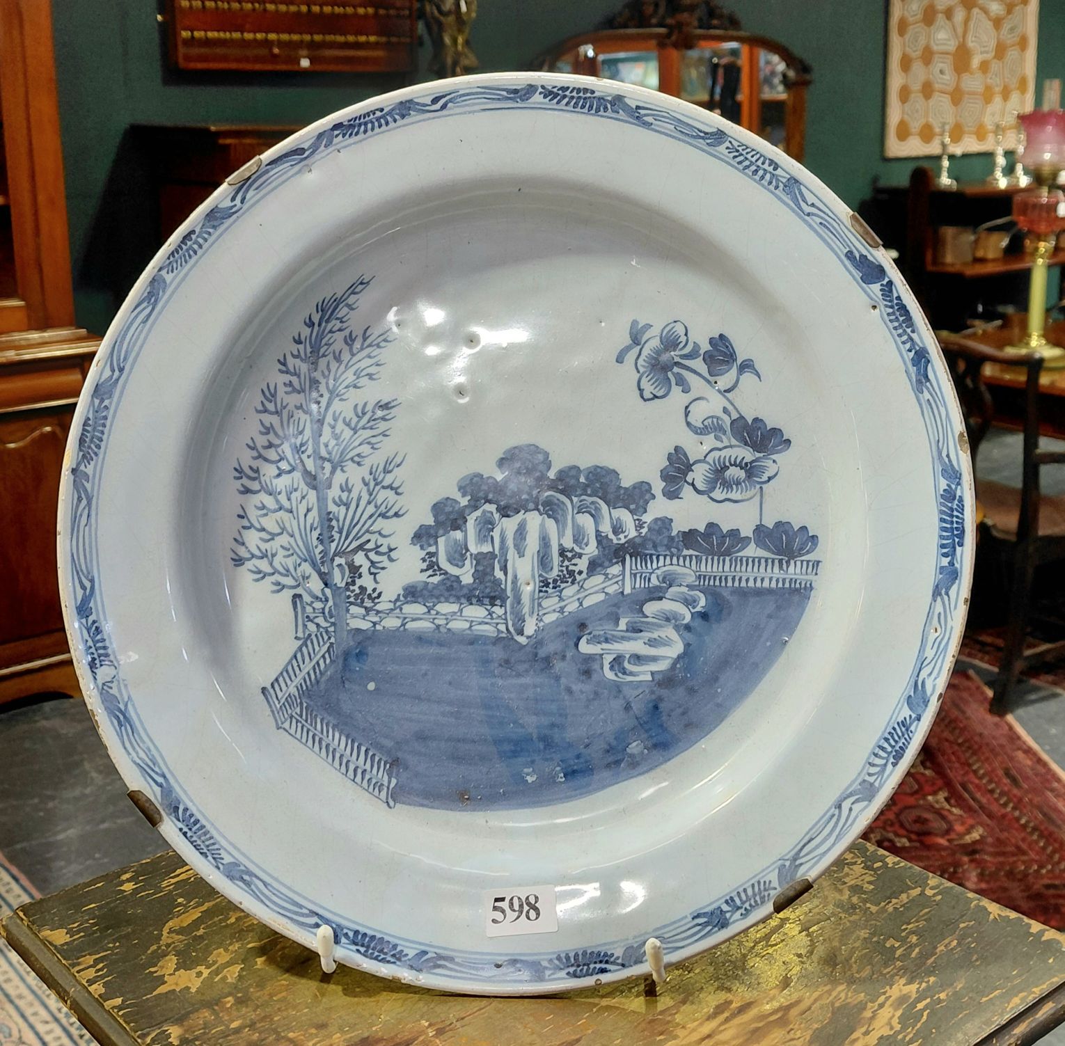 598 · CHINESE 18TH C. PLATE