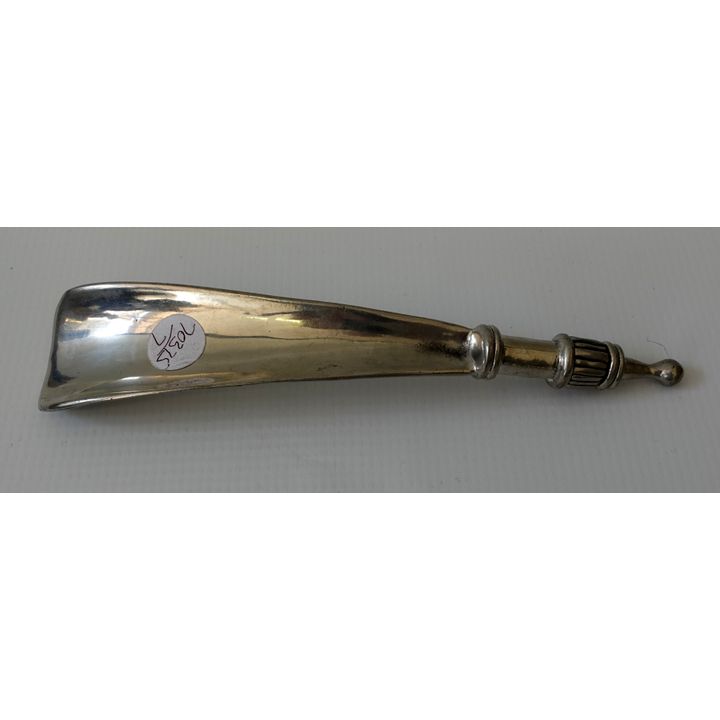 CARROL BOYES SHOE HORN
