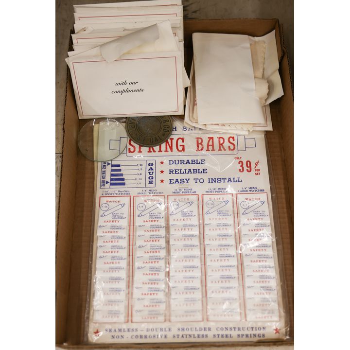 Box Vintage Watch Spring Bar Displays etc.