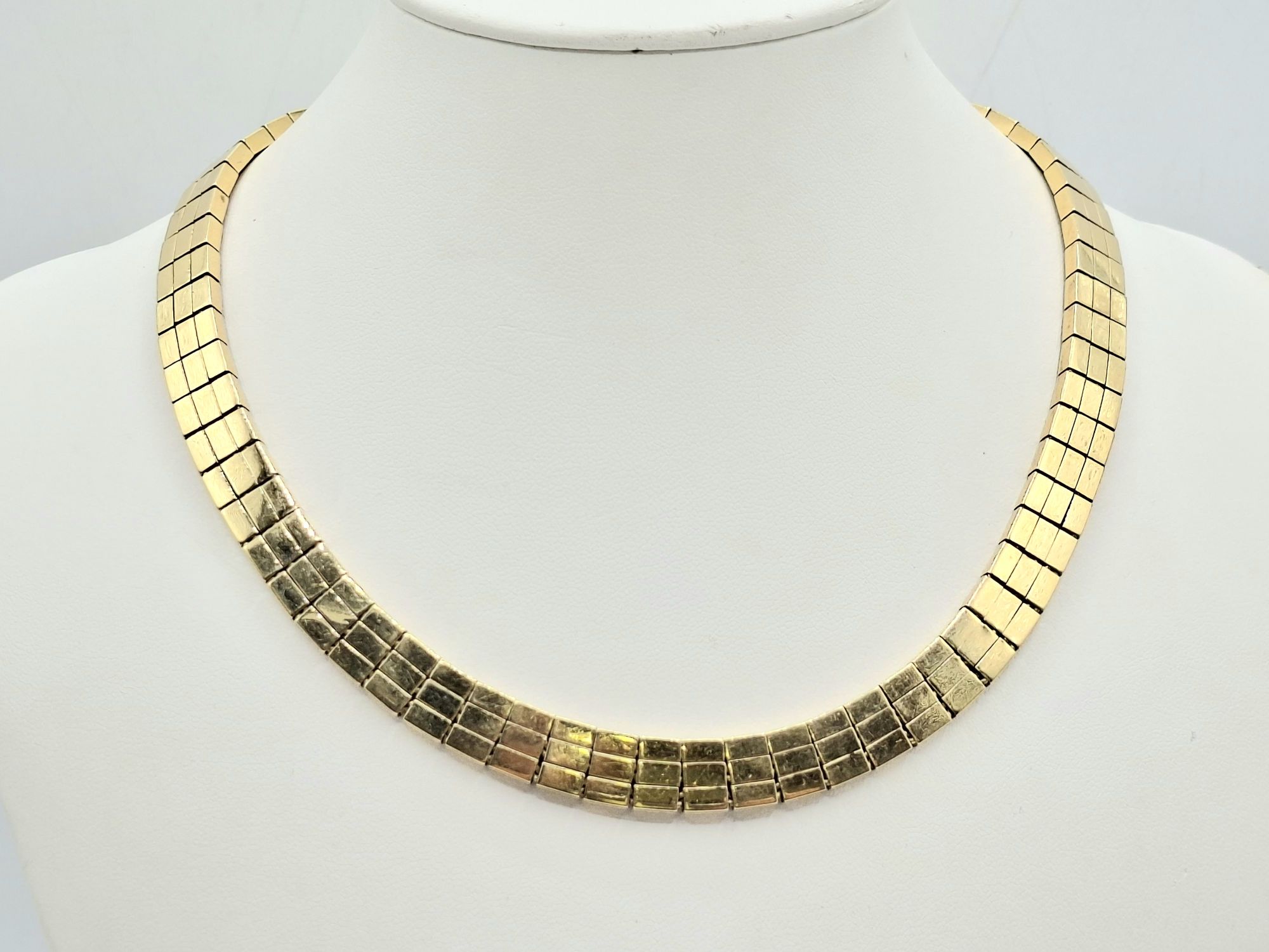 18ct Gold Necklace
