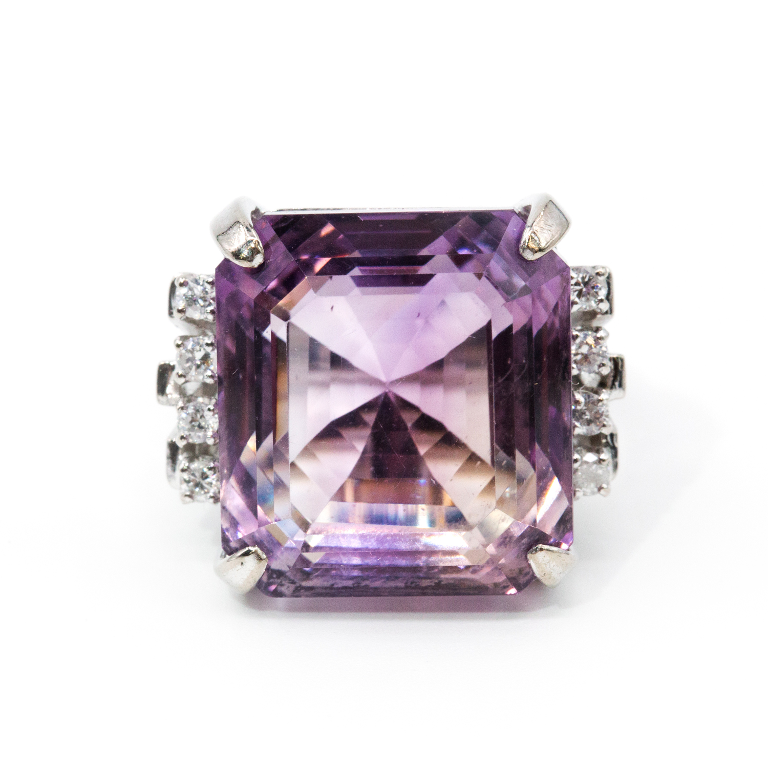 Vintage Amethyst & Diamond 14ct Gold Ring