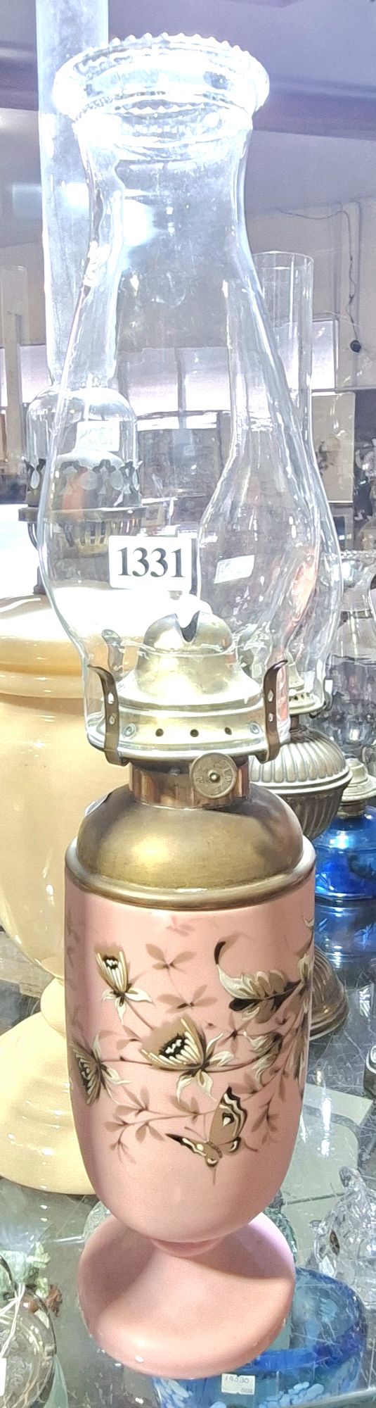 1331 · PINK GLASS OIL LAMP