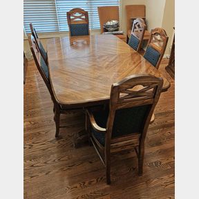 American Drew Solid Oak Dining Room Table and 6 Chairs