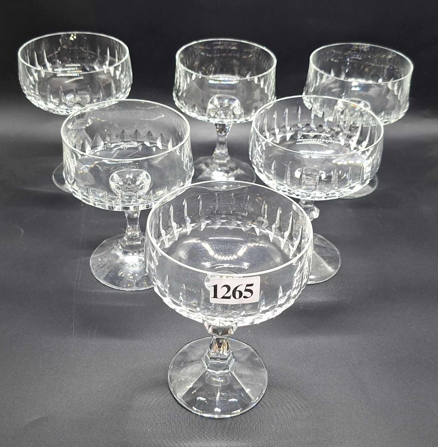 Crystal Comport Set