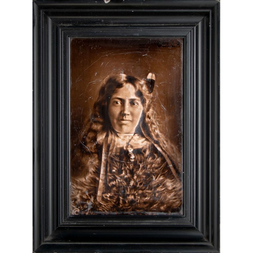 BELLA - PHOTOGRAPHIC PORTRAIT TILE