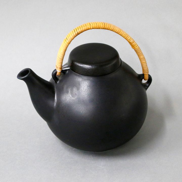 Arabia Finland - Black teapot