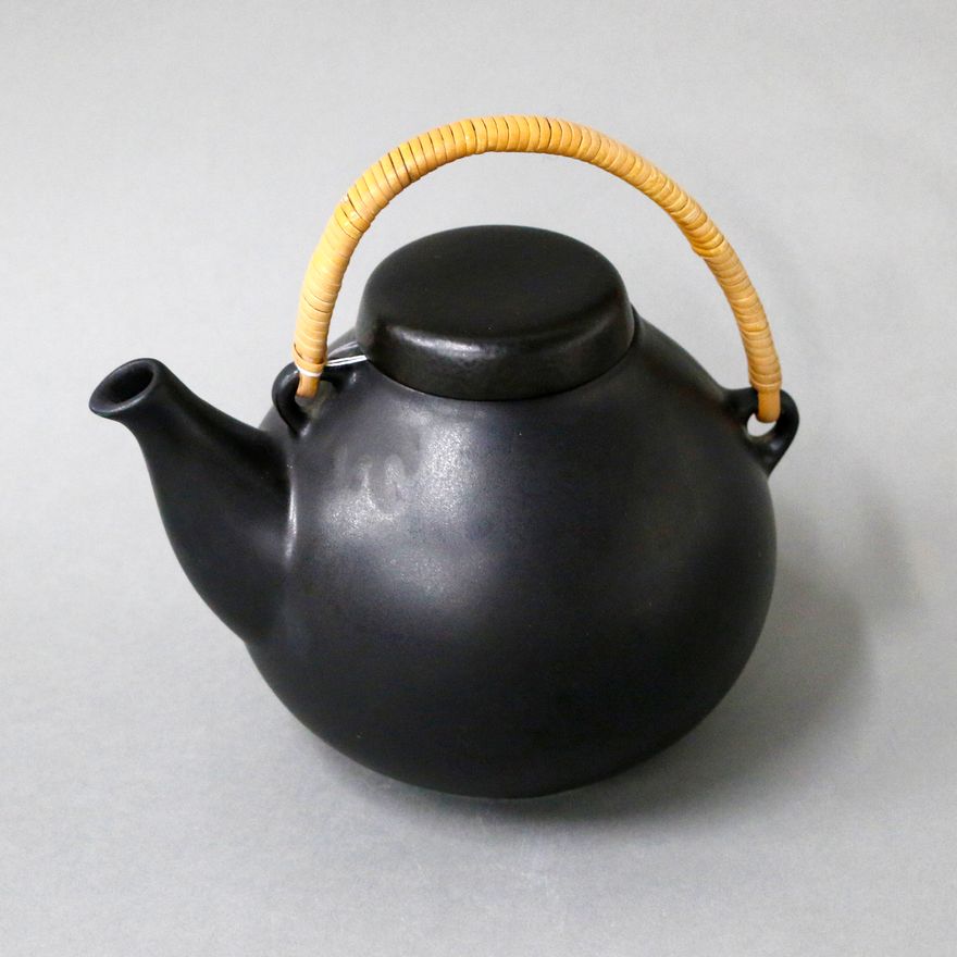 Arabia Finland - Black teapot