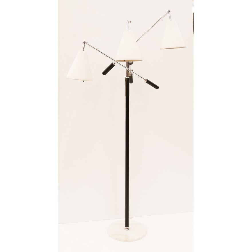 Arredoluce ''Triennale'' Italian Floor Lamp