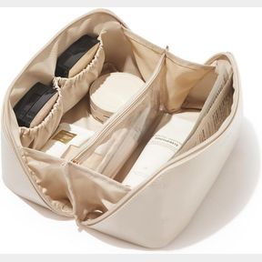 EACHY TRAVEL MAKEUP BAG,LARGE CAPACITY COSMETIC BAGS FOR WOMEN,WATERPROOF PORTABLE POUCH OPEN FLAT TOILETRY BAG MAKE UP ORGANIZER