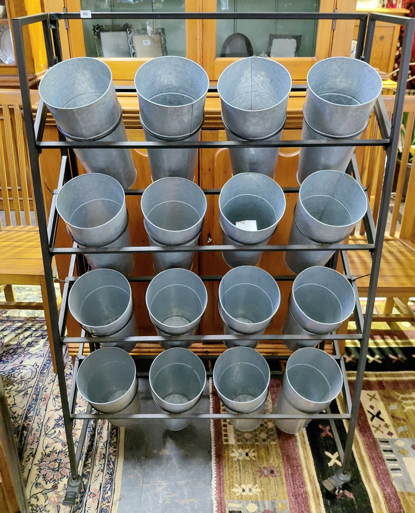 88 · 4 TIER PLANT STAND