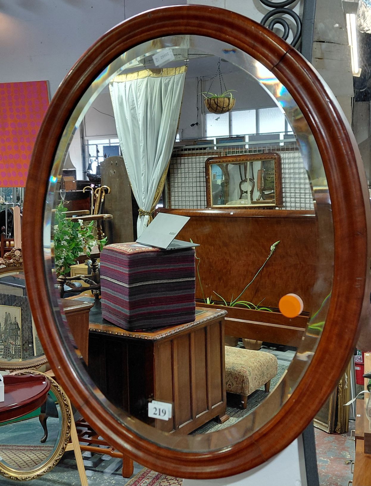 219 · OVAL MIRROR