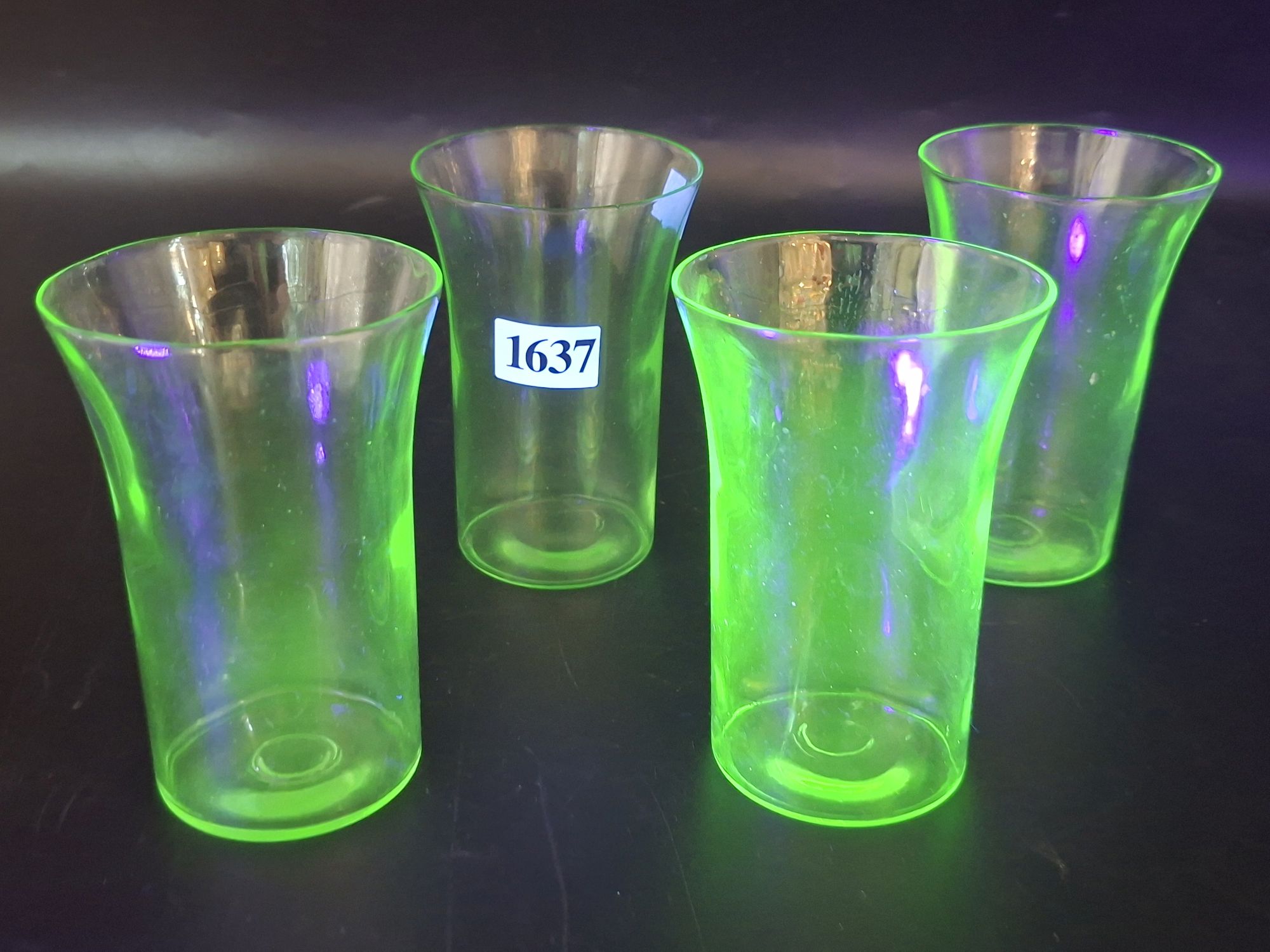 HAND BLOWN URANIUM TUMBLERS