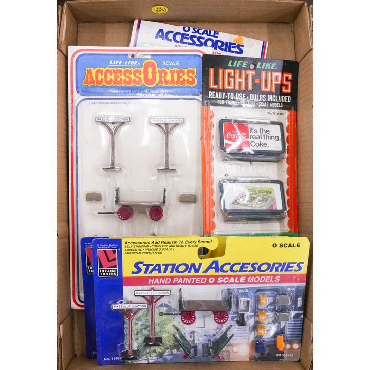 Box Train Accessories- MOC