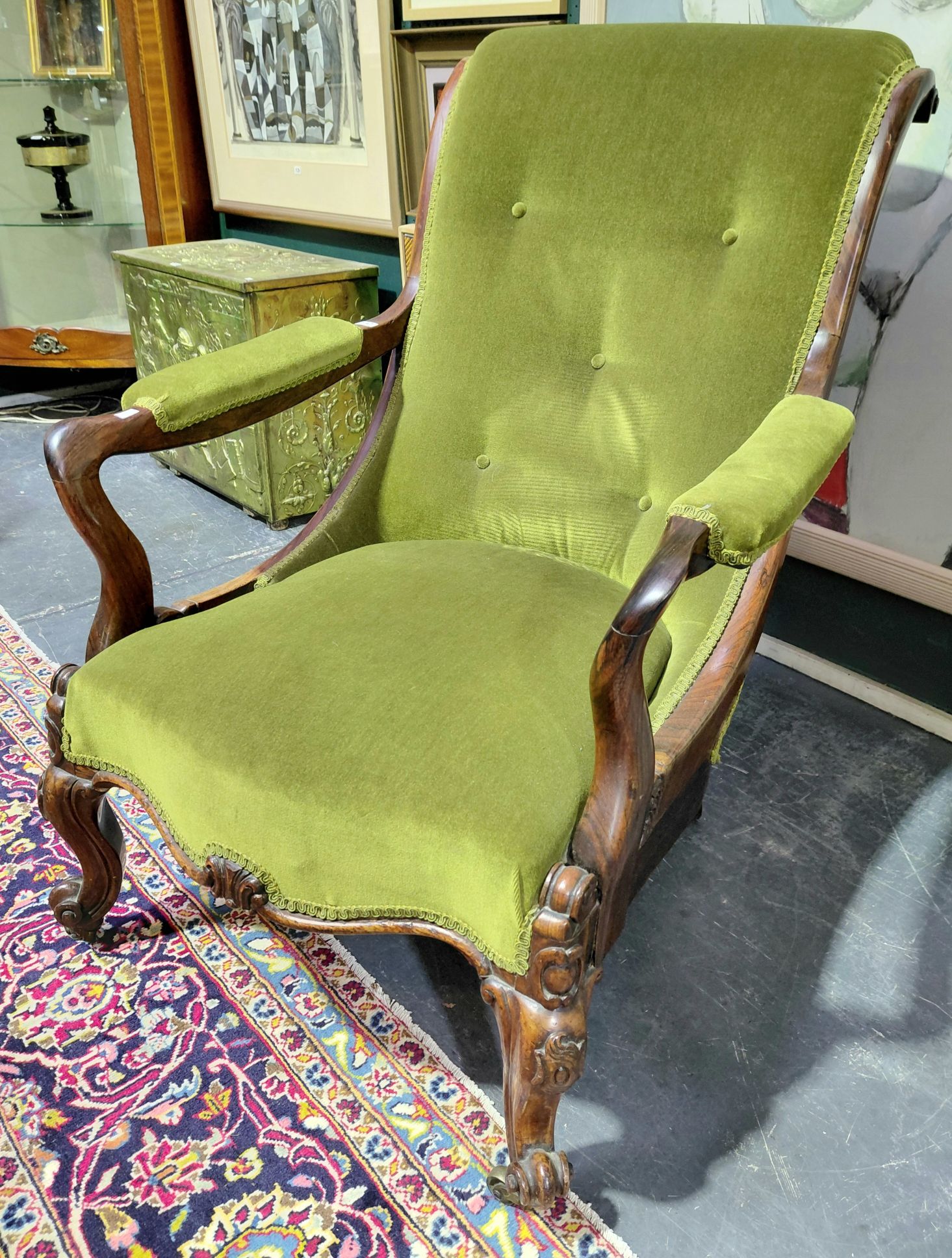 542 · A GENTLEMANS OPEN ARMCHAIR