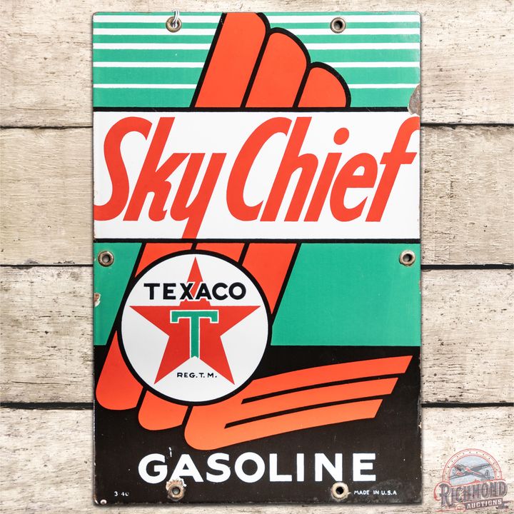 Baby 12" (Small) 1940 Texaco White T Sky Chief Gasoline SSP Pump Plate Sign - 8.9