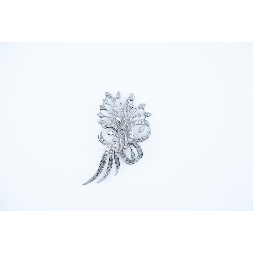 Prendedor con Diamantes