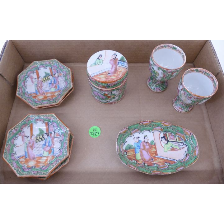 Box 8pc Chinese Qing Rose Canton Small Table Articles