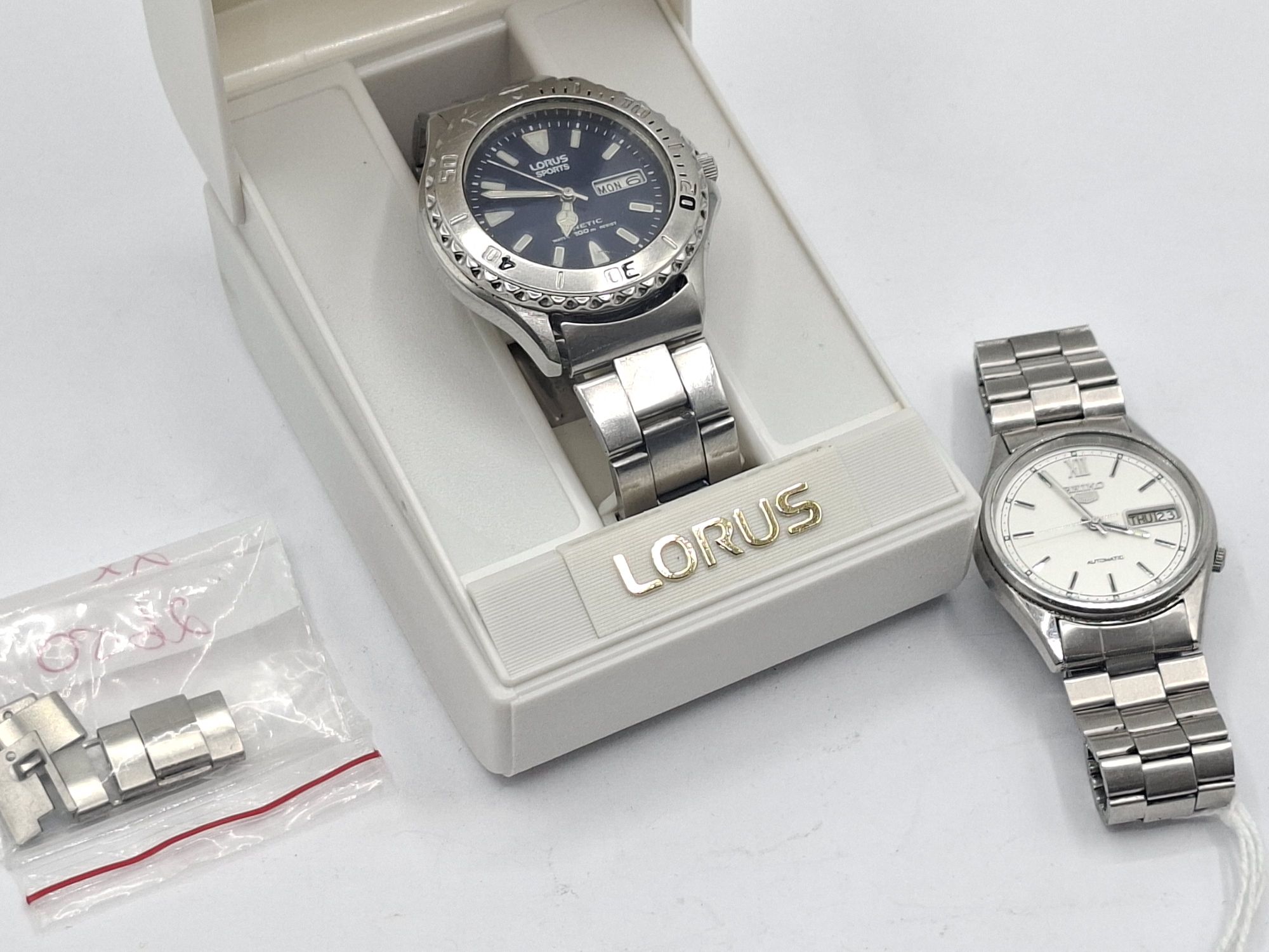 LORUS AND SEIKO WRIST WATCHES