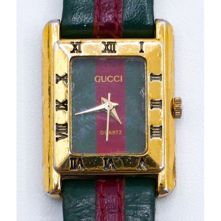 Ladies Vintage Gucci Tank Wrist Watch 21mm