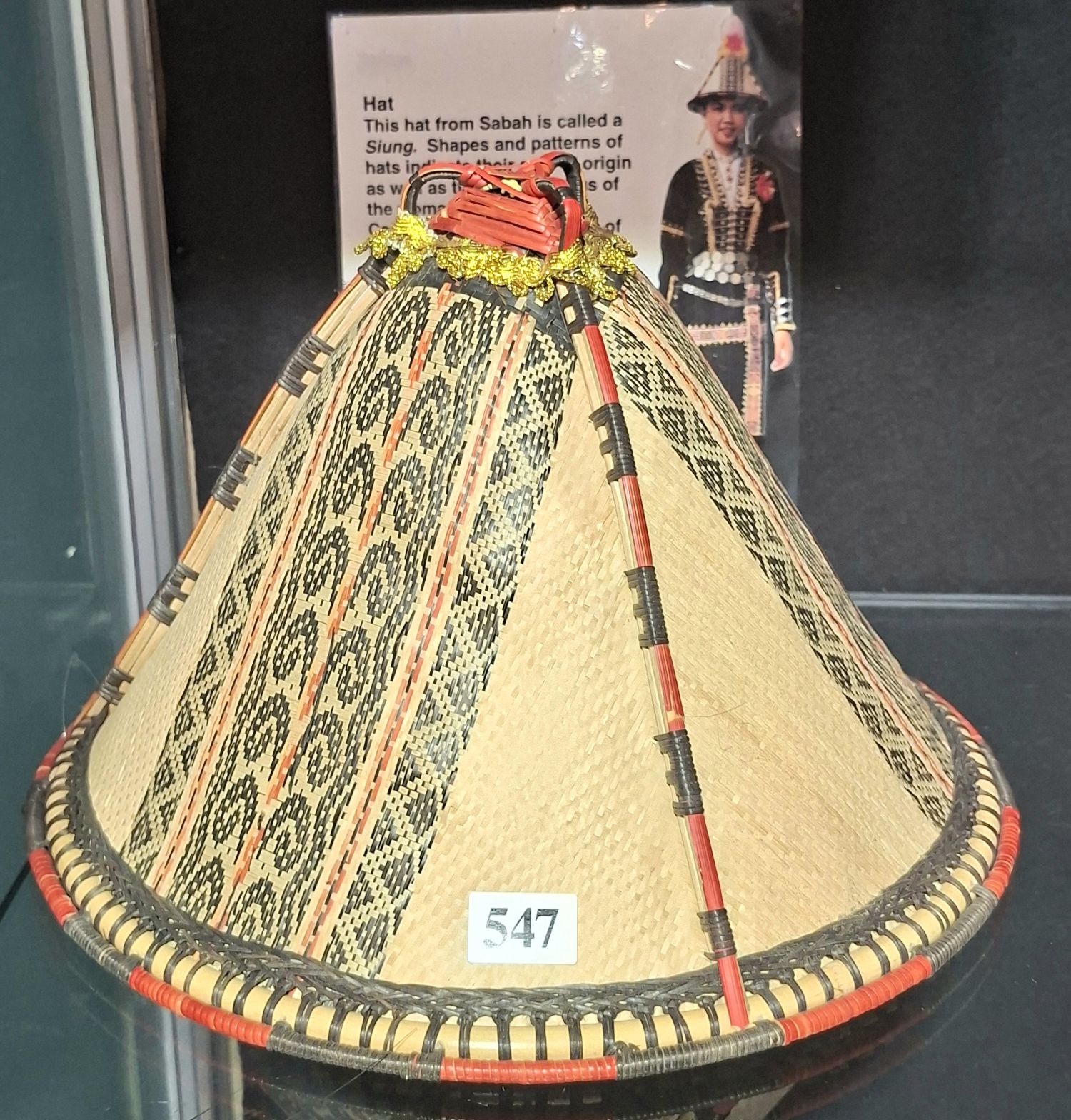 547 · S.E. ASIA TRADITIONAL HAT