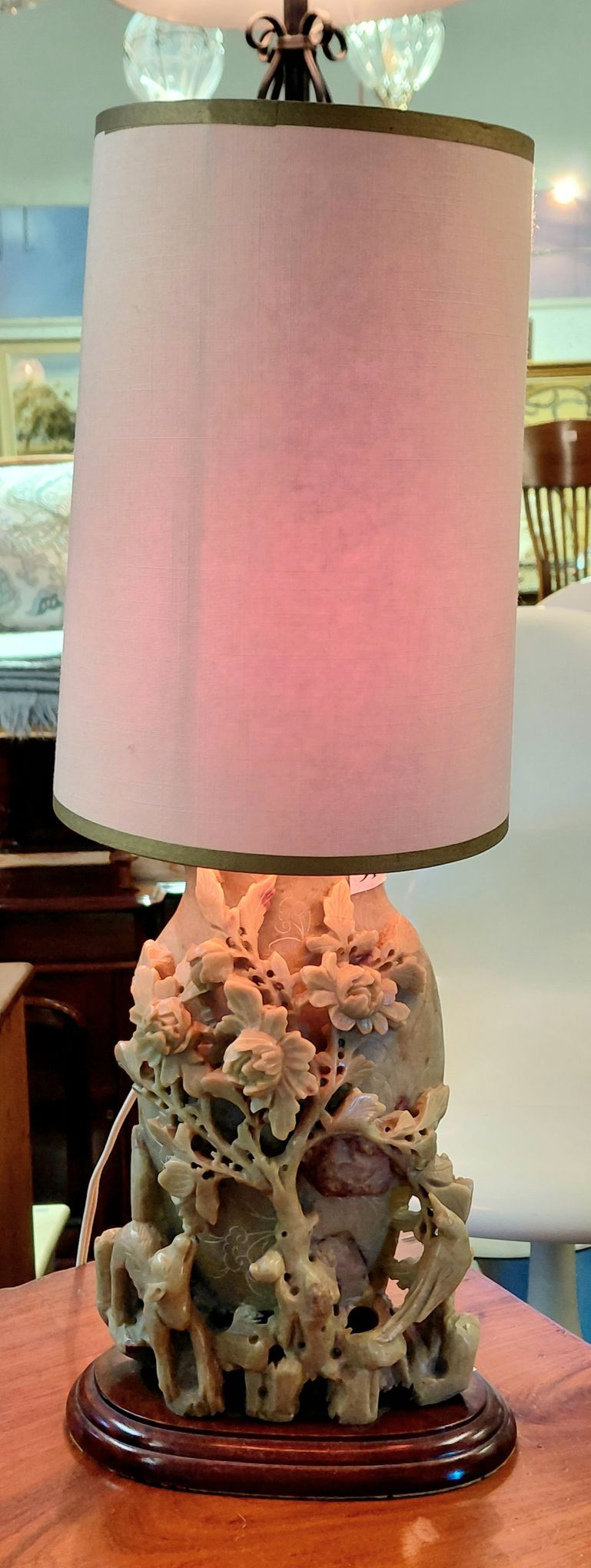 91 · VINTAGE CHINESE JADE LAMP