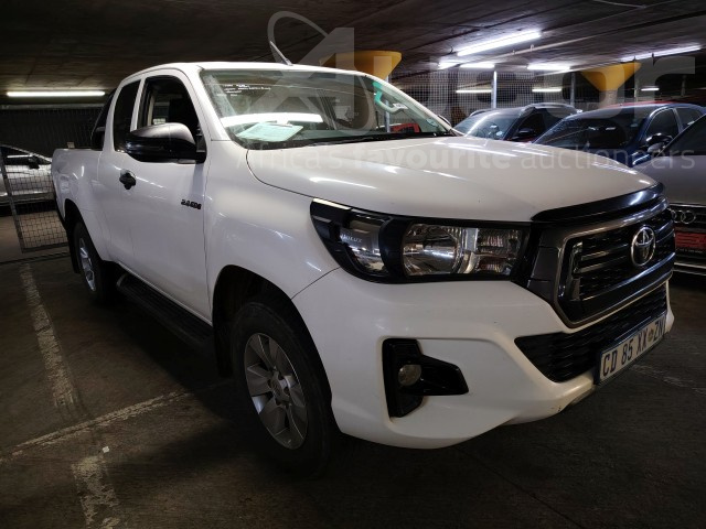 2020 TOYOTA HILUX 2.4 GD-6 RB SRX P/U E/CAB
